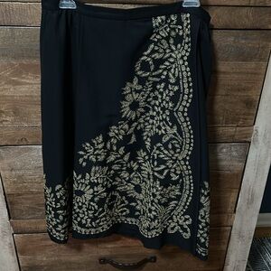 Dana Buchman skirt with gold embroidery- Size 10